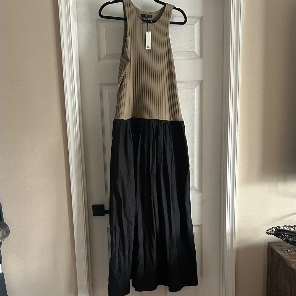 NWT Banana Republic Ribbed Tank Maxi Dress in Olive and Black